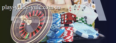 金色线条勾勒的平衡天平抽象图